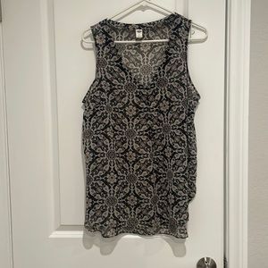 Women’s Old Navy blouse.  Size large.